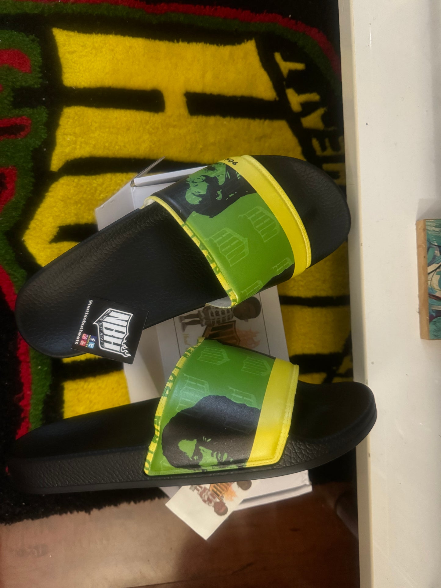Nothin But Heatt Men’s slides