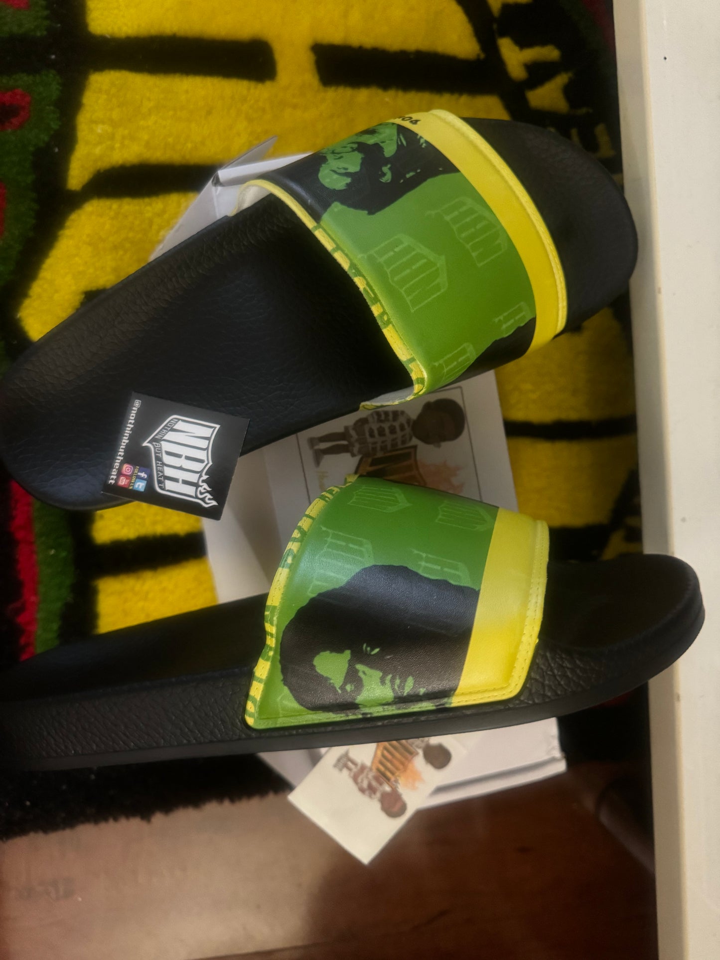 Nothin But Heatt Men’s slides