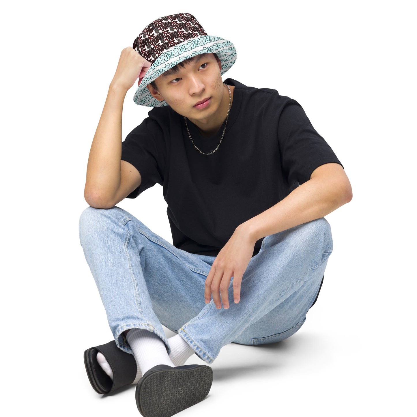 Ova-Dose Reversible bucket hat